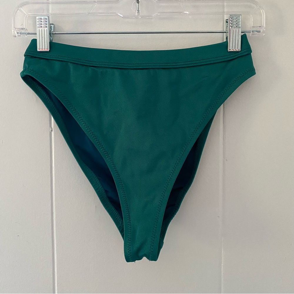 Ris-K Bikini - Emerald, Top - Medium, Bottom - Medium - Picture 10 of 15